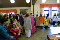 Dreikönigssingen der Sternsinger in Naumburg (Foto: Karl-Franz Thiede)